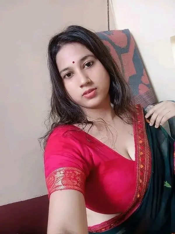 Pooja Mumbai Escort