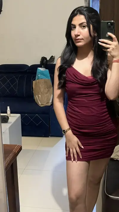 Riya Mumbai Escort