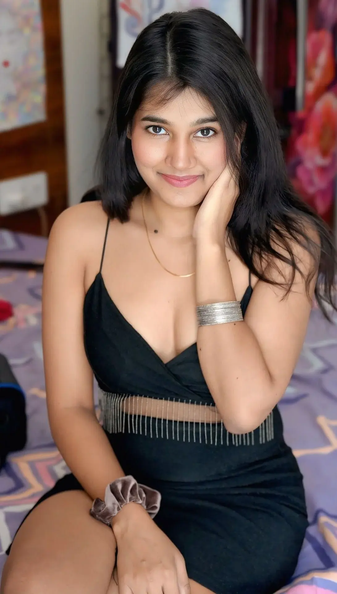 Sana - Available Tonight Mumbai Escort